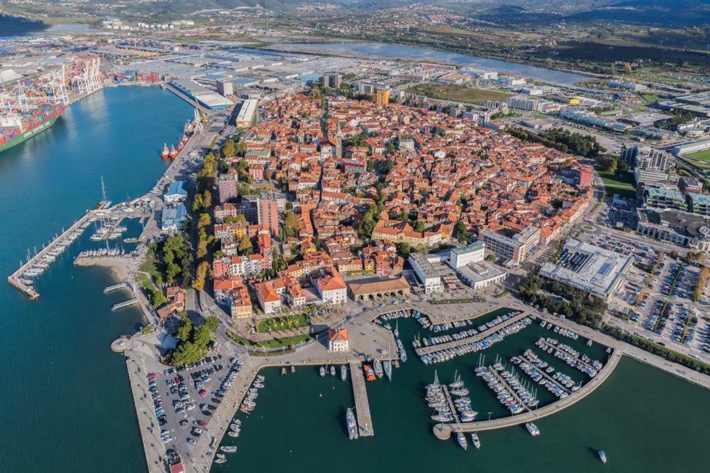 Blue Casa Apartment Koper Exterior photo